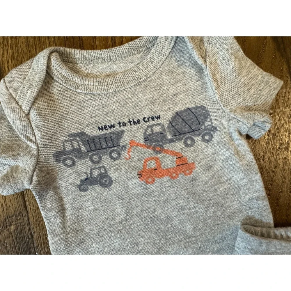 Carters Preemie Baby Boy Outfit Bodysuit Gray Pants Construction New To Crew Set